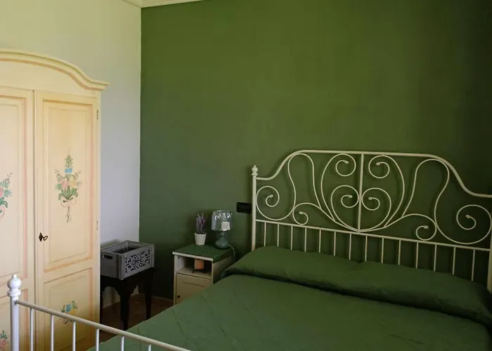 Torricella Hosting Bed & Breakfast